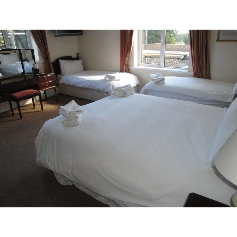 Downsview Hotel Ашфорд Екстериор снимка